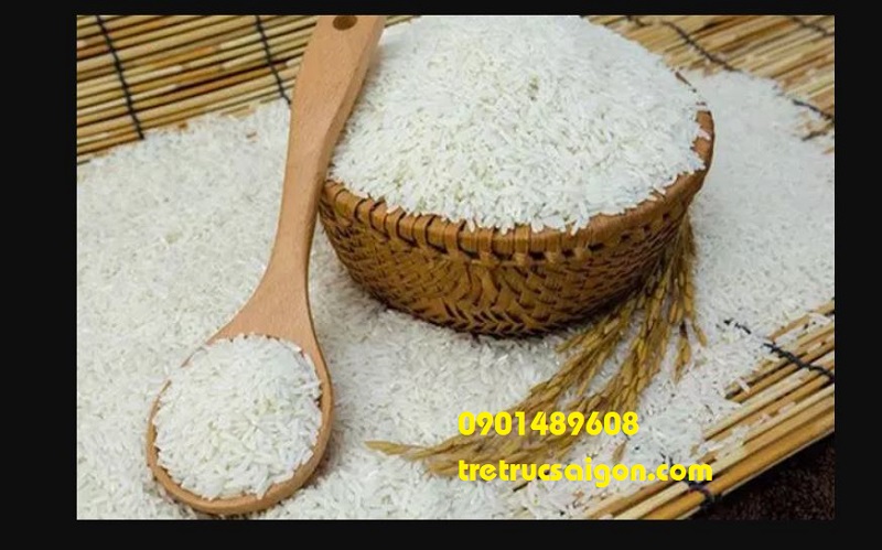 thúng tre đựng gạo