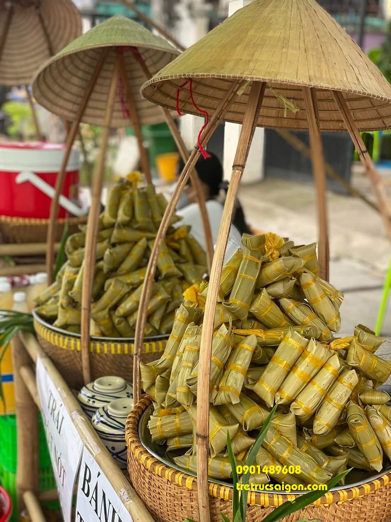 quang gánh tre đựng bánh