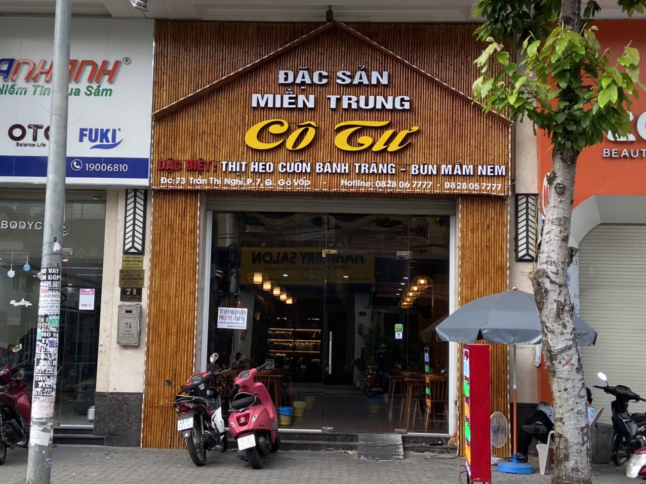 thi công bảng hiệu tre trúc